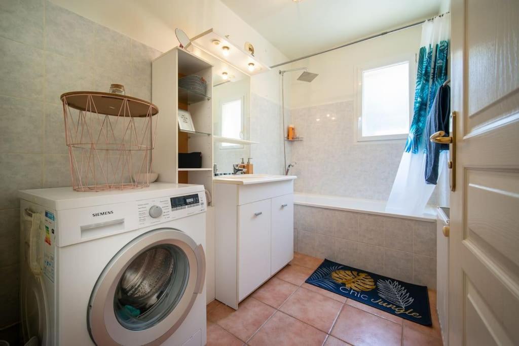 מרסיי Appartement Tout Equipe Terrasse Et Parking Prive מראה חיצוני תמונה